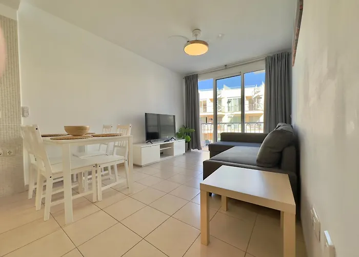 White * פוארטו דה סנטיאגו